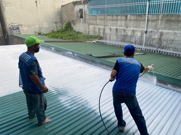 Quy trình thi công đúng kỹ thuật là yếu tố vô cùng quan trọng giúp Vitec PU-CN262 phát huy tối đa khả năng cách nhiệt và chống thấm