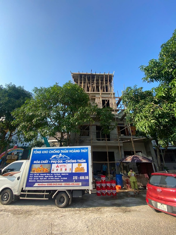 Chống thấm nên được thực hiện ngay từ giai đoạn thi công phần thô để đạt hiệu quả tối ưu