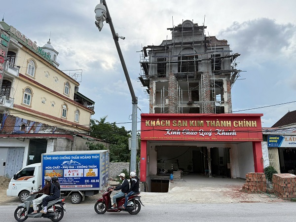 Hoàng Thủy thi công chống thấm đúng chuẩn kỹ thuật quy trình từng bước, có bảo hành rõ ràng tùy theo vật liệu và khu vực xử lý