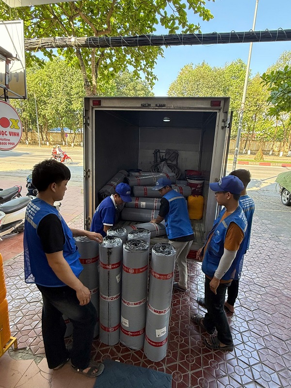 Màng dán lạnh nhập khẩu luôn được đánh giá cao nhờ hội tụ nhiều ưu điểm vượt trội, phù hợp cho cả công trình dân dụng và công nghiệp
