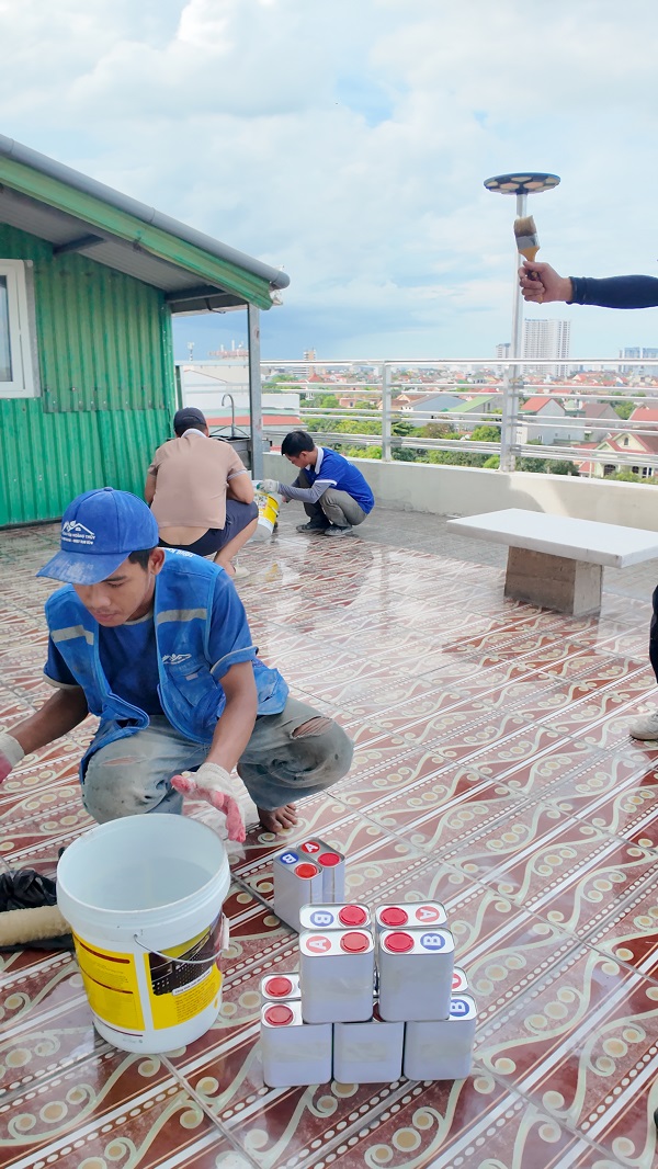 Chống thấm trong suốt chính là lựa chọn tối ưu cho các công trình sử dụng đá granite, marble, gạch hoa văn thường yêu cầu giữ nguyên màu sắc và đường vân tự nhiên
