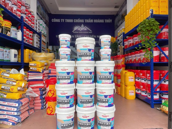 Sơn lót Rainbow kết hợp với sơn phủ Rainbow 477 là giải pháp toàn diện giúp tạo nên bề mặt tường đẹp, bền màu và chống lại tác động khắc nghiệt của môi trường
